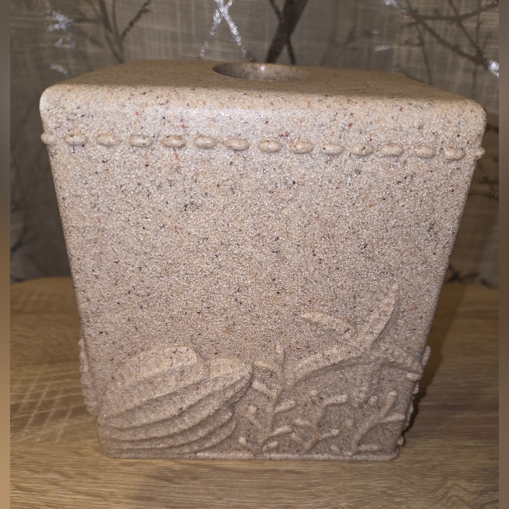 Beachy Seashell Tissue Box Cover - Picture 2 of 7